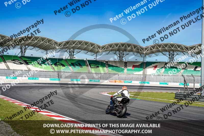 Sepang;event digital images;motorbikes;no limits;peter wileman photography;trackday;trackday digital images
